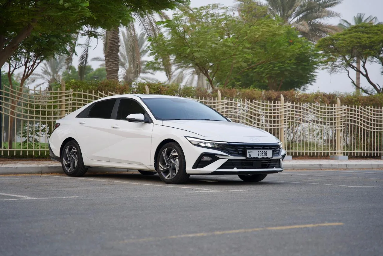 Hyundai Elantra 2025